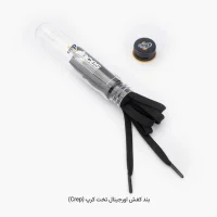 بند کفش اورجینال کرپ از نوع “Pre-Treated Laces” به معنی “بندهای از پیش‌پرداخت‌شده” می باشد. این بندهای کفش محصول شرکت Crep هستند و به طور خاص برای مقاومت در برابر آب و لکه‌ها طراحی شده‌اند. این بندها با استفاده از تکنولوژی‌های خاصی پردازش شده‌اند تا دوام بیشتری داشته باشند و کفش‌ها را تمیزتر نگه دارند. به عبارتی دیگر، این بندها برای راحتی و ماندگاری بیشتر طراحی و تولید شده‌اند. ویژگی های بند کفش اورجینال کرپ مقاومت در برابر آب: این بندها به گونه‌ای طراحی شده‌اند که آب را دفع کنند و از خیس شدن جلوگیری کنند. مقاومت در برابر لکه: با تکنولوژی‌های خاصی پردازش شده‌اند تا لکه‌ها به راحتی روی آنها ننشیند و تمیز کردنشان آسان‌تر باشد. دوام بالا: مواد با کیفیت بالا در ساخت این بندها استفاده شده است تا عمر طولانی‌تری داشته باشند. نرمی و راحتی: علاوه بر مقاومت، این بندها بسیار نرم و راحت هستند و باعث اذیت پا نمی‌شوند. استحکام: این بندها از مواد مقاوم و محکم ساخته شده‌اند که جلوی پارگی یا ساییدگی سریع را می‌گیرند. ظاهر زیبا: این بندها دارای طراحی زیبا و شیک هستند که به کفش‌ها جلوه خاصی می‌دهند. این ویژگی‌ها باعث می‌شود بندهای Pre-Treated شرکت Crep گزینه‌ای عالی برای کسانی باشند که به دوام و کیفیت اهمیت می‌دهند.