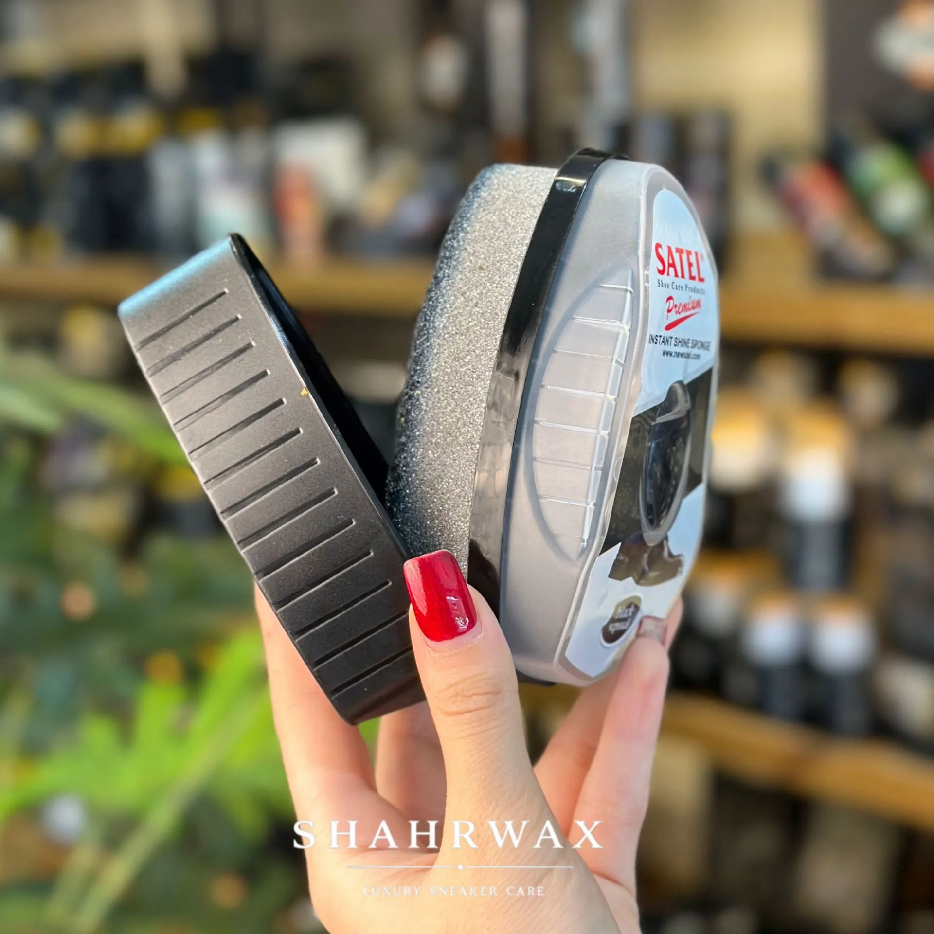 واکس ابری مخزن دار ساتل رنگ مشکی